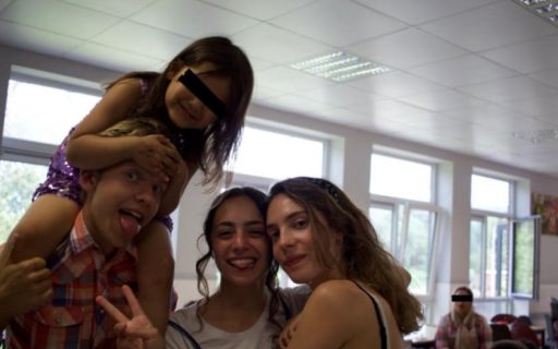 Vladislav projektiga Belgia pagulaslaagris