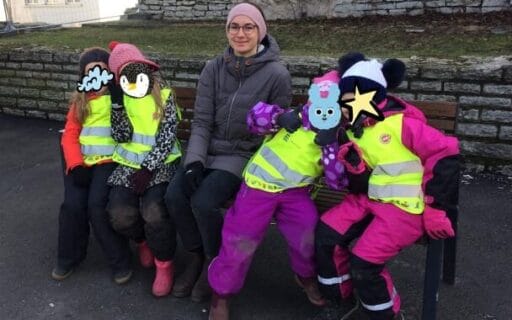 Across language barriers with ten fingers and a stick with holes into the world of music – a post from our volunteer Hanna about her initiative project