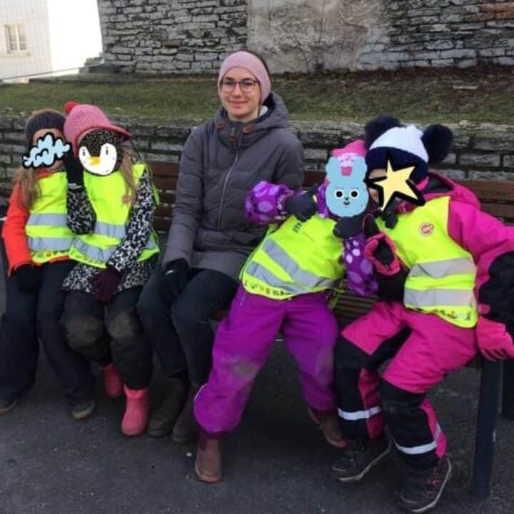 Across language barriers with ten fingers and a stick with holes into the world of music – a post from our volunteer Hanna about her initiative project