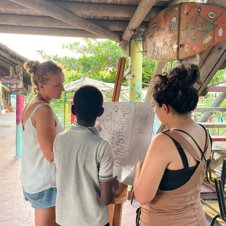 Vabatahtlikuna Kolumbias: “Minu arvates on see kõige lahedam viis, kuidas reisida, sest näed inimeste päris elu ja saad olla osa nende kultuurist.”