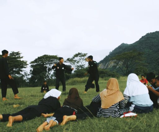 nour islamiyah dsama ggqi unsplash