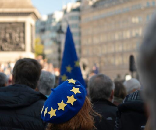 oliver cole cb55wrgmdp8 unsplash