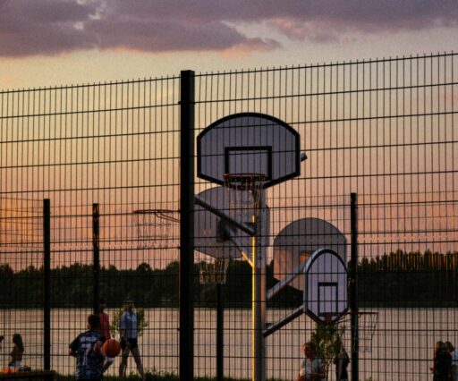 vladislav bogutski 4uk9tb9okhm unsplash