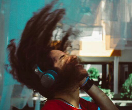 honey yanibel minaya cruz yz8yhxdijpi unsplash